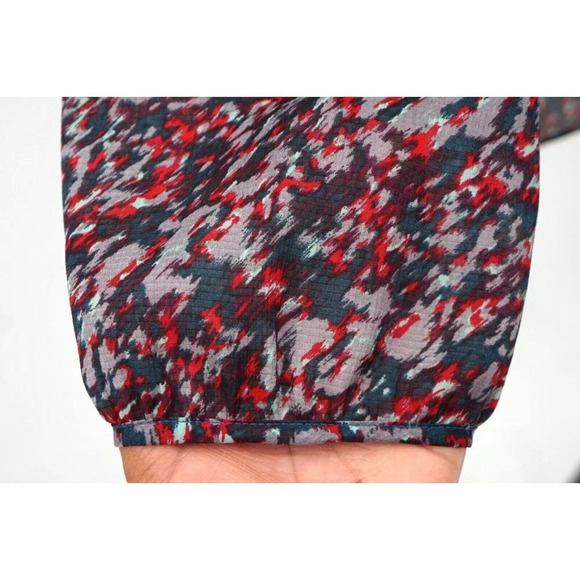 BCBGeneration Blouse Women M Multicolor Cut‎ Out Back Semi Sheer Lightweight Top - Picture 6 of 9